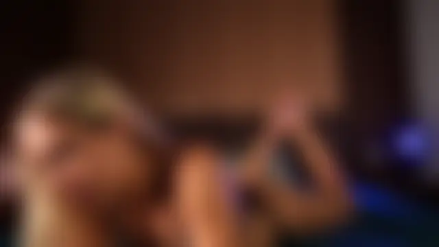 VikkiLustfull Cameră chat live
