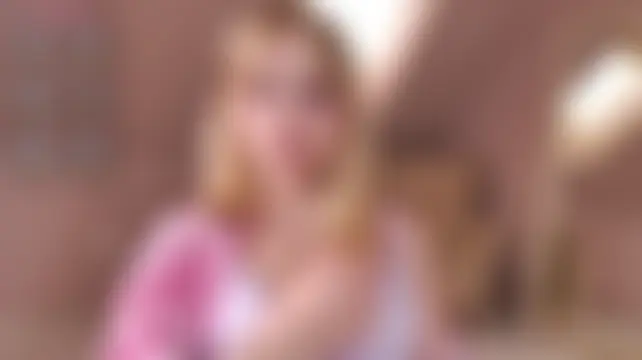 ElaraVance Adlı Modelin Canlı Sohbet Odası