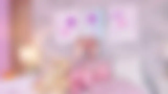 KikiiLove's Live XXX Chat