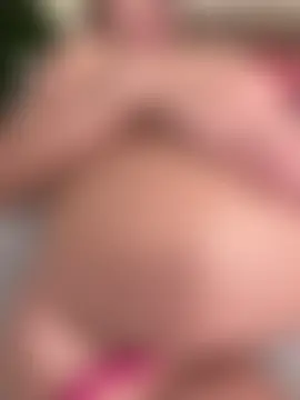 LillyNatty18 Adlı Modelin Canlı XXX Sohbeti