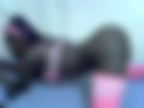 Rubbiey XXX чат на живо