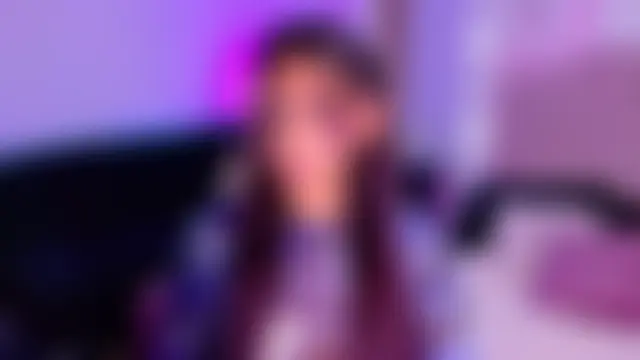 Chat +18 de Sara_Blum ao vivo