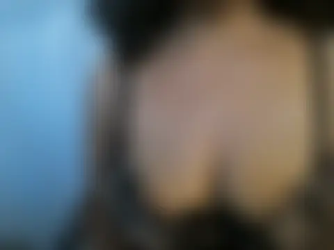 MakeMeCumAhh's Live XXX Chat