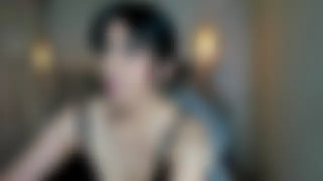 Alice_Laurentt – Naživo chatovacia miestnosť