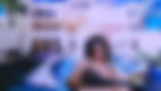 IndianAllure live XXX chat