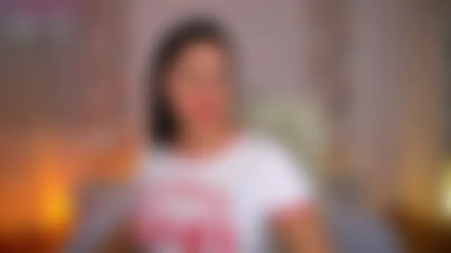 VelvetLuck Adlı Modelin Canlı XXX Sohbeti