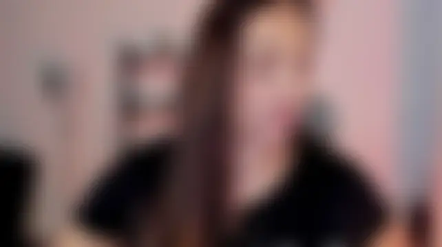 חדר צ'אט בשידור חי של urcute_kitten