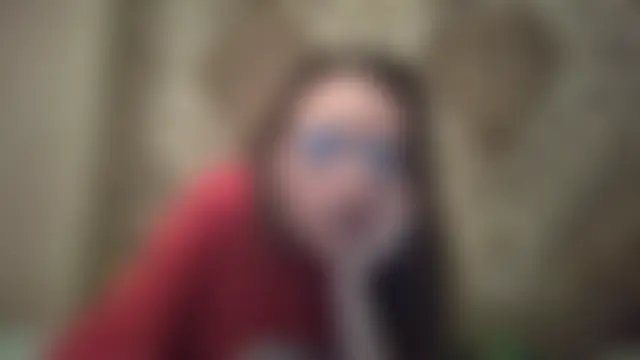 FayInessaKiss élő chatszobája