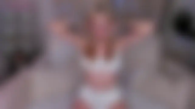 emy__angel – Naživo chatovacia miestnosť