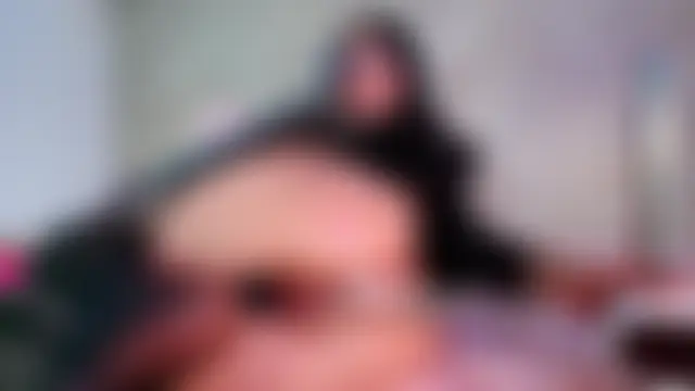 חדר צ'אט בשידור חי של Dixie_grey1