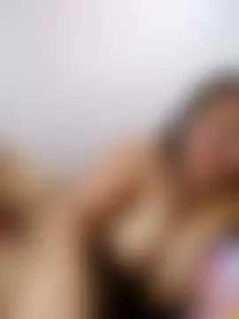 Hotsexymomcams4uのライブチャットルーム