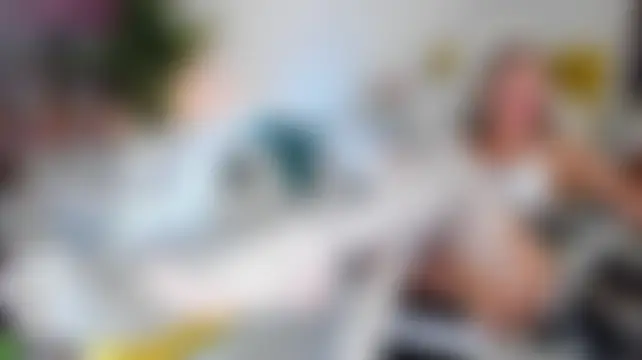 agatha_roose: δωμάτιο απευθείας συνομιλίας
