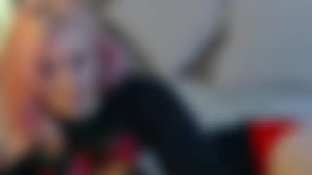 MarianeSun Adlı Modelin Canlı Sohbet Odası