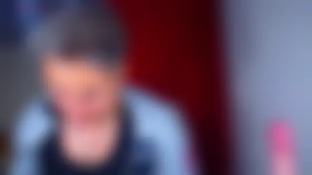 Yessi_rousse: δωμάτιο απευθείας συνομιλίας