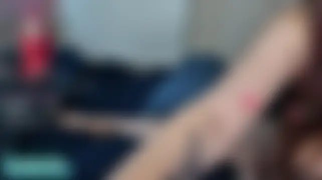 Felice_Favn's Live Chat Room