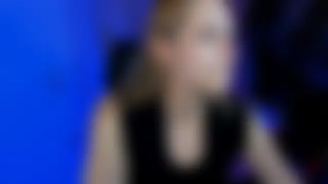 EvelinaSolt's Live Webcam Chat