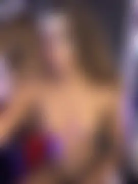 Pokój czatu na żywo – Riri_Blonde10