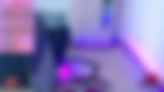 SharonR1 Adlı Modelin Canlı XXX Sohbeti