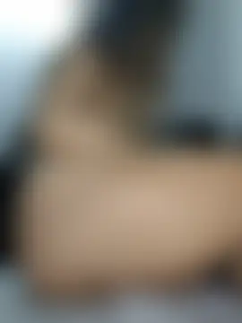 estrella_tasty élő XXX-chatje