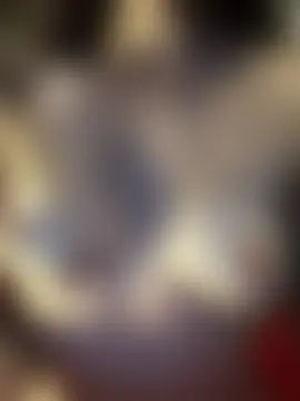 TheGirlWhoStandsUp's Live Webcam Chat