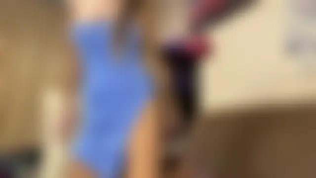 LoraLur Adl ı Modelin Canlı XXX Sohbeti
