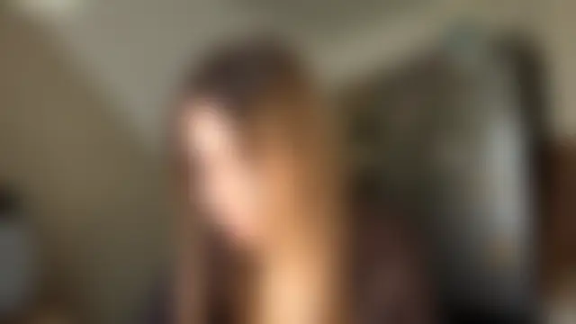 צ'אט XXX בשידור חי של ZaraGuyette
