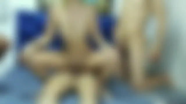 CamilaGirlAndTwoBoyのウェブカメラショー