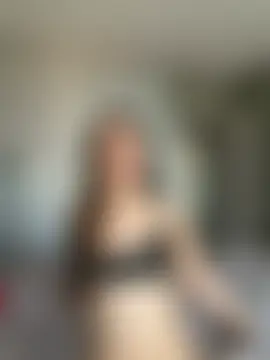 Lizzie_Castillo's Webcam Show