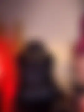 saracaball_'s Live XXX Chat