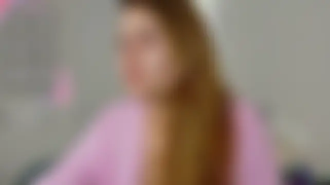 Pertunjukan Kamera Web Sarissa