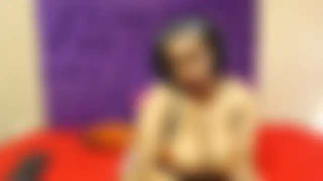 Chatroom XXX en direct de EBONYBUSTYY
