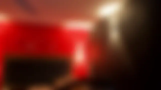 YayaHilton's Live Webcam Chat