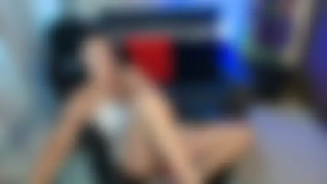 LUCYMILF_SEXY – Naživo XXX chat