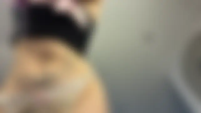 XXX chat uživo modela LumiyaSunny