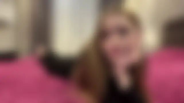 AmmieSenner Chat XXX in diretta