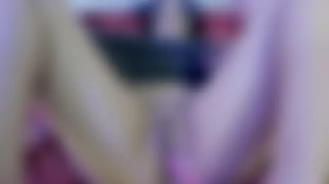 Chat XXX ao vivo de LittleCristal_