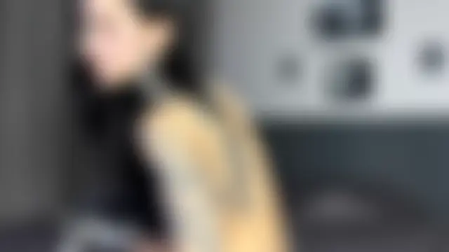 DarkEmily0220 Adlı Modelin Canlı XXX Sohbeti