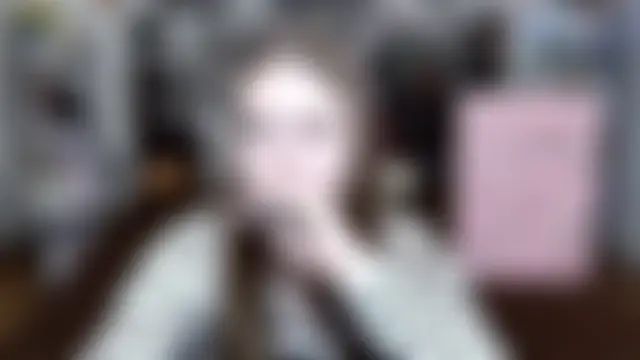 LauraHlot Adlı Modelin Canlı XXX Sohbeti