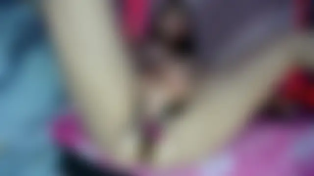 violetaass élő XXX-chatje