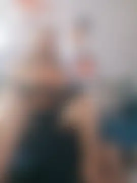 LaReineCleo's Live XXX Chat