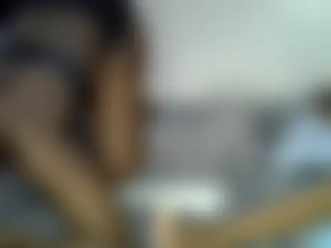 Queennmodell's Live XXX Chat