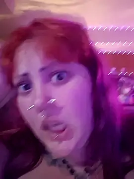 Cutegothcrybabyx's Webcam Show