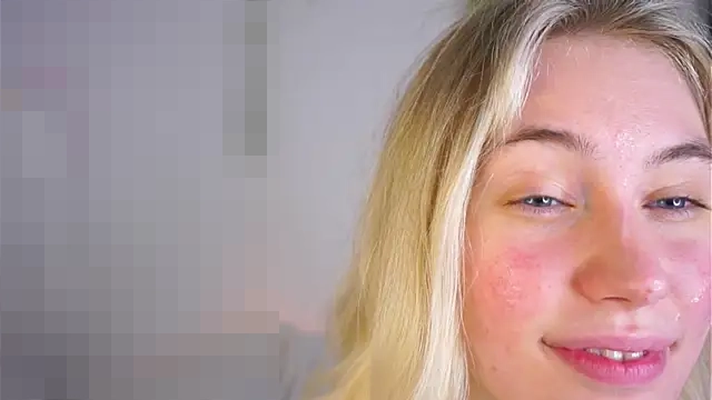 HoneyRay's Webcam Show