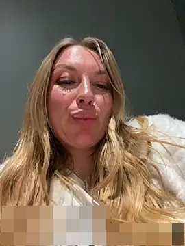 Sweet___Emily's Webcam Show