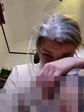 Lilmissvyx's Webcam Show