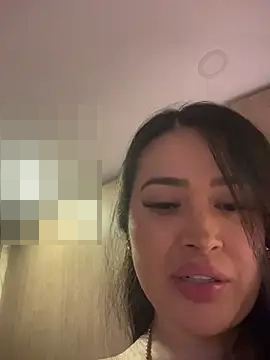 Sara_fun's Webcam Show