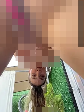 SweetieSinXXX's Webcam Show