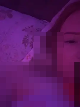 alexisbabyxoxo's Webcam Show