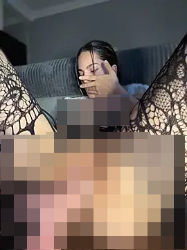 emiss_'s Webcam Show