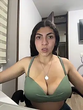 arieel__722's Webcam Show